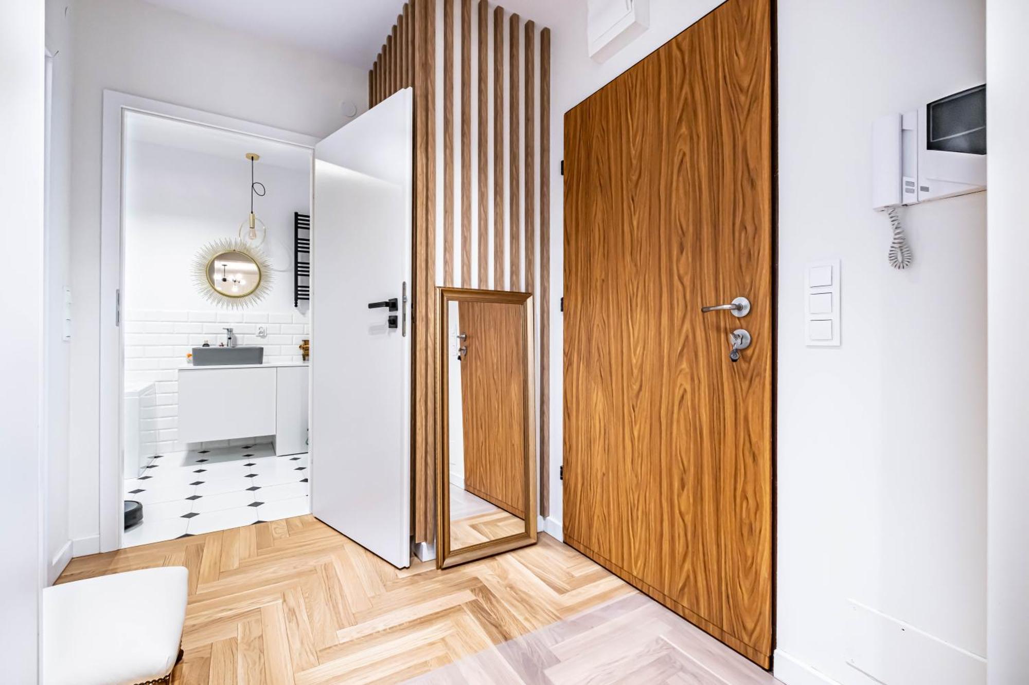 Luksusowy Apartament Blisko Centrum, Parking W Garazu Podziemnym Varsóvia Exterior foto